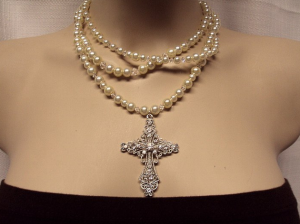 Sassy Strands Pearl Cross Necklace Vicki Gunvalson