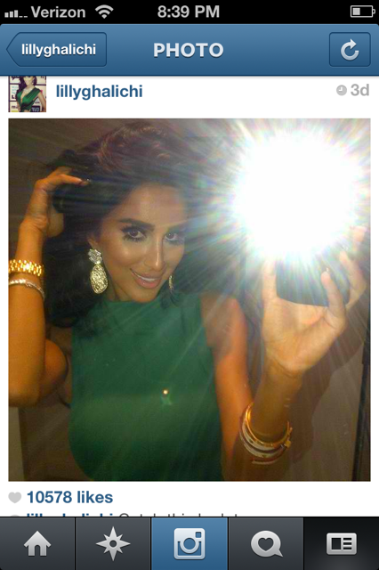 Lilly Ghalichi 616 Couture Earrings at Dinner with her friend