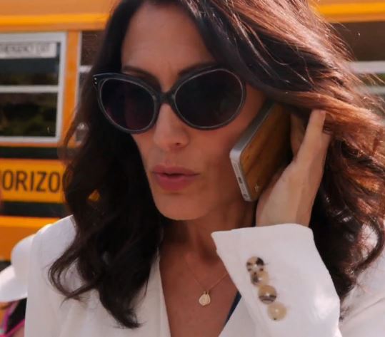 Abbey girlfriemds guide to divorce sunglasses
