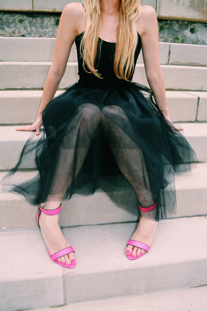 Black Tulle Skirt Fashion Blogger