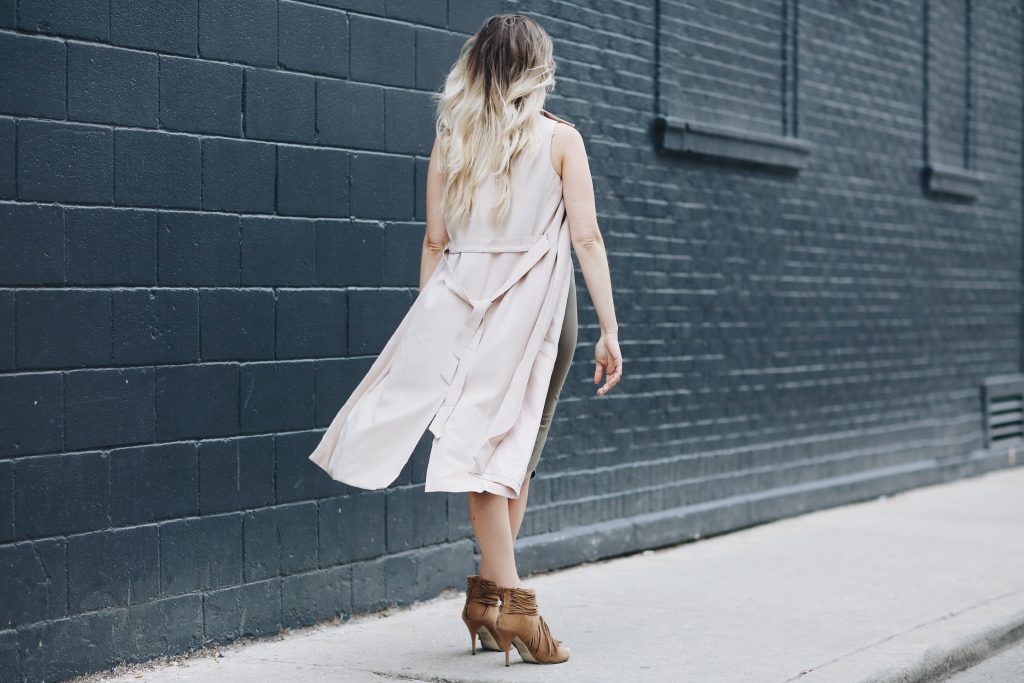 Missguided Long Trench Vest on Fashion Blogger Lauren Sebastian