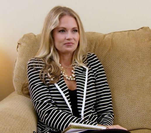 Cameran Eubanks wearing a navy blue and white striped blazer by Forever 21