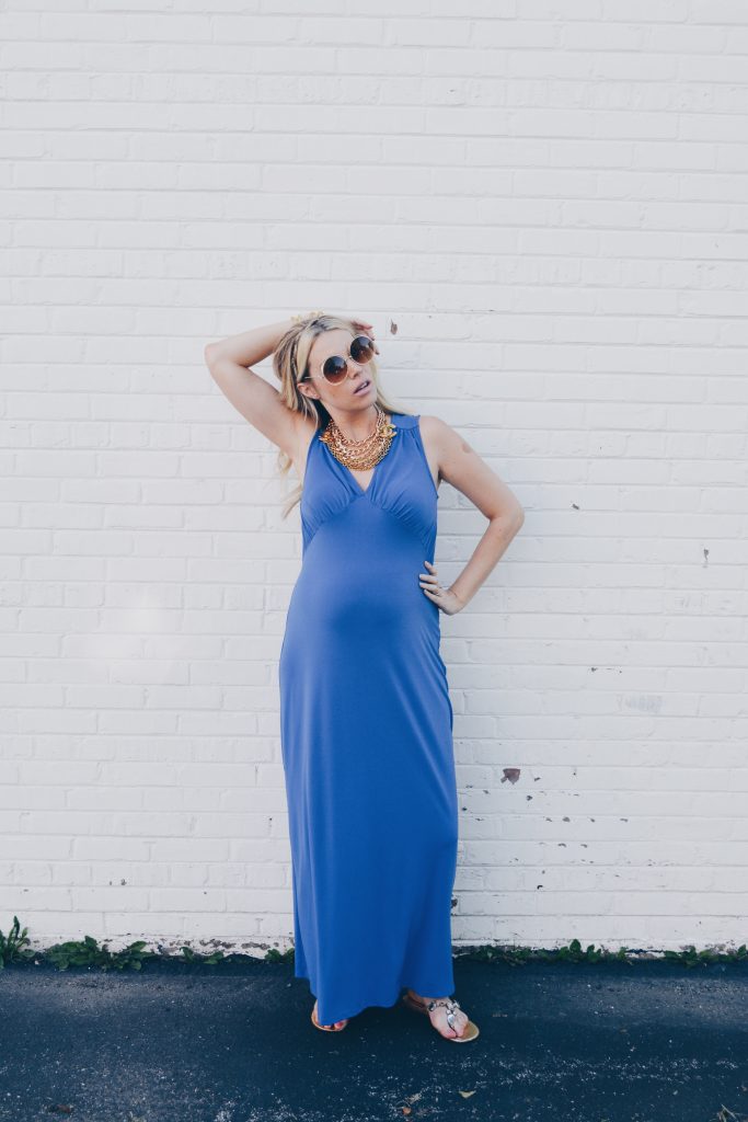 Pregnant Fashion Blogger in Cobalt Blue Maxi Dress