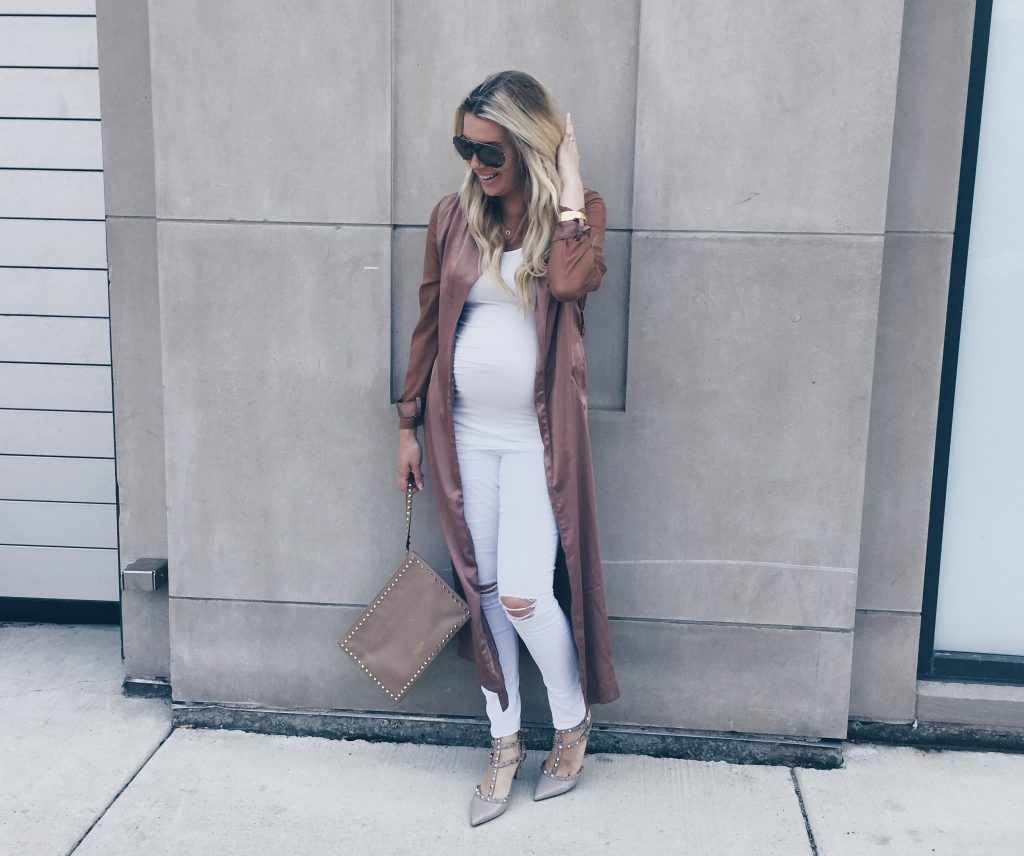 Fashion Blogger Maternity Style Inspiration