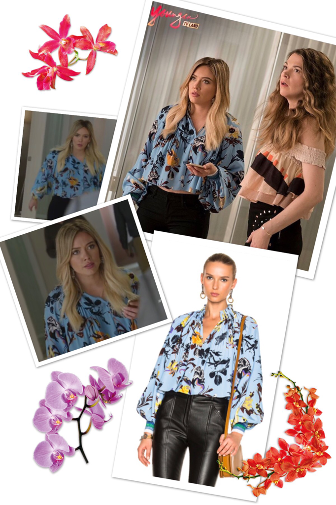 Kelsey Peters' Blue Floral Top on Younger