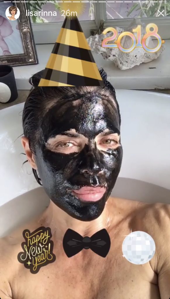 Lisa Rinna's Black Mud Mask on Instagram