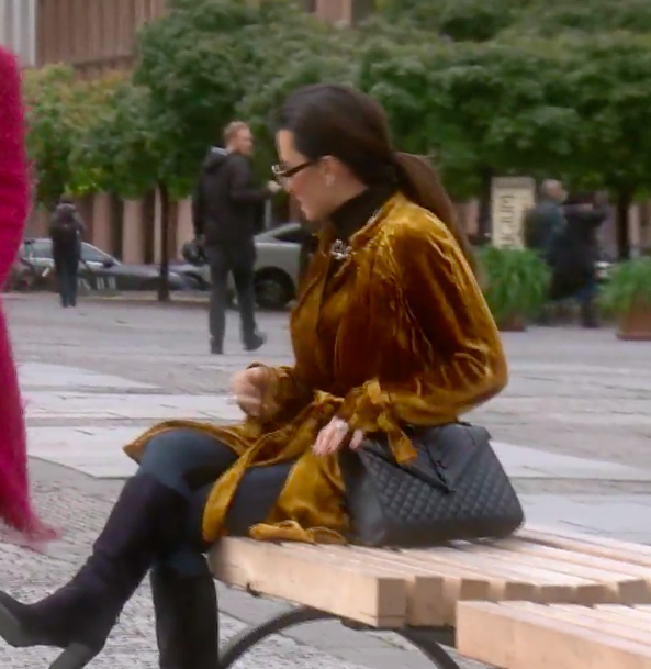 Kyle Richards' Black Quilted Purse in Berlin