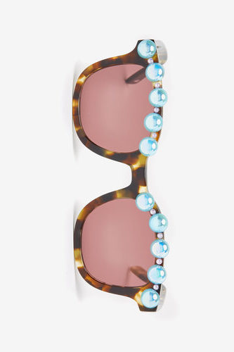 Stassi Schroeder's Pearl Sunglasses