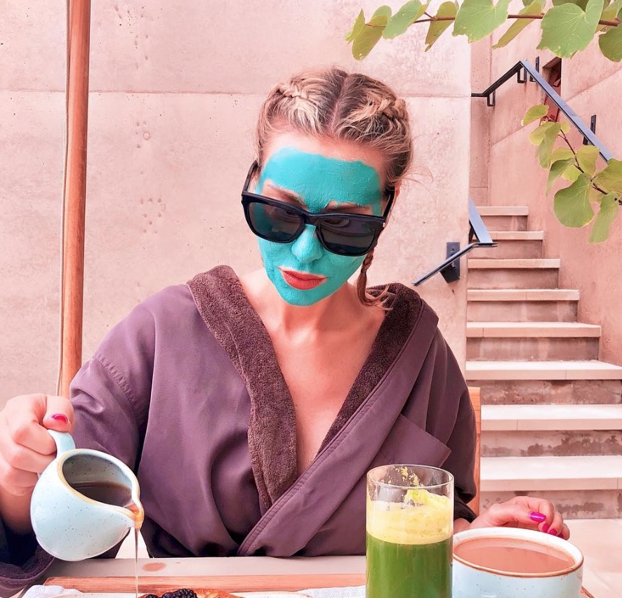 Dorit Kemsley's Face Mask on Instagram