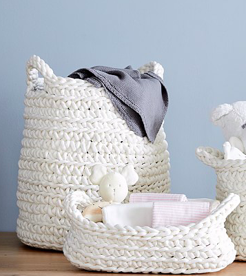 Khloe Kardashian’s White Chunky Knit Nursery Baskets On Instagram