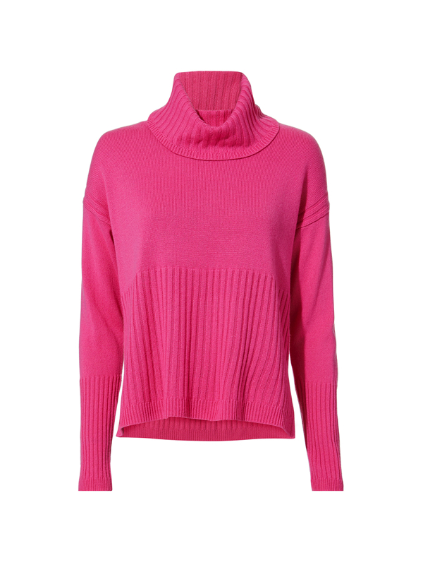 Tinsley Mortimer's Hot Pink Sweater