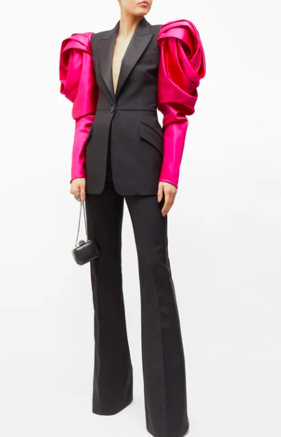 Erika Jayne Girardi's Pink and Black Confessional Look