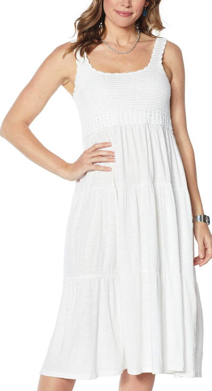 Bethenny Frankel’s White Crochet Dress