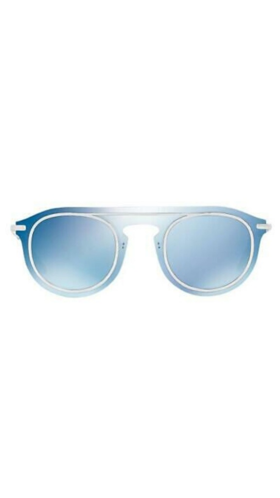 Eva Marcille's Blue Mirrored Sunglasses