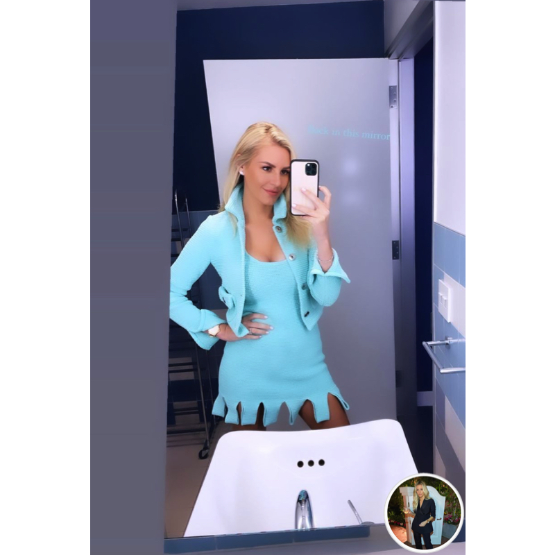 Morgan Stewart’s Turquoise Knit Outfit