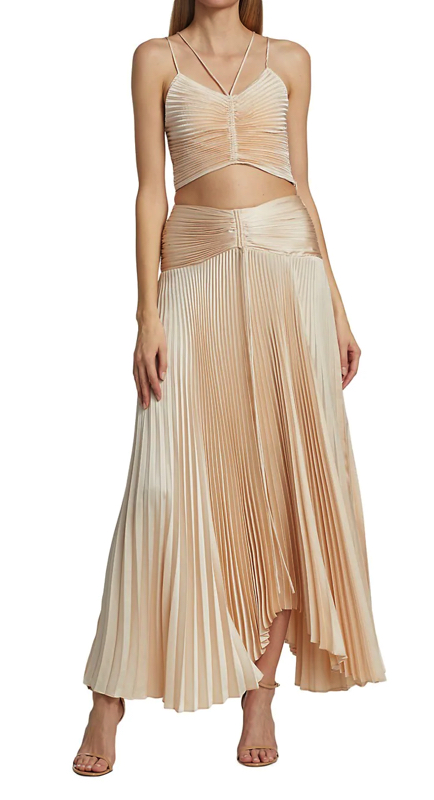 Dolores Catania’s Cream Pleated Top and Skirt at the VMAs