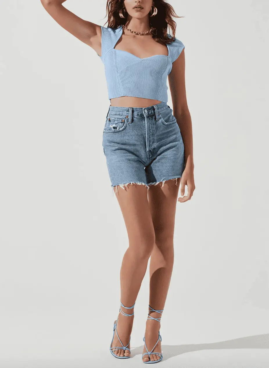 Emily Simpson's Blue Knit Sweetheart Top