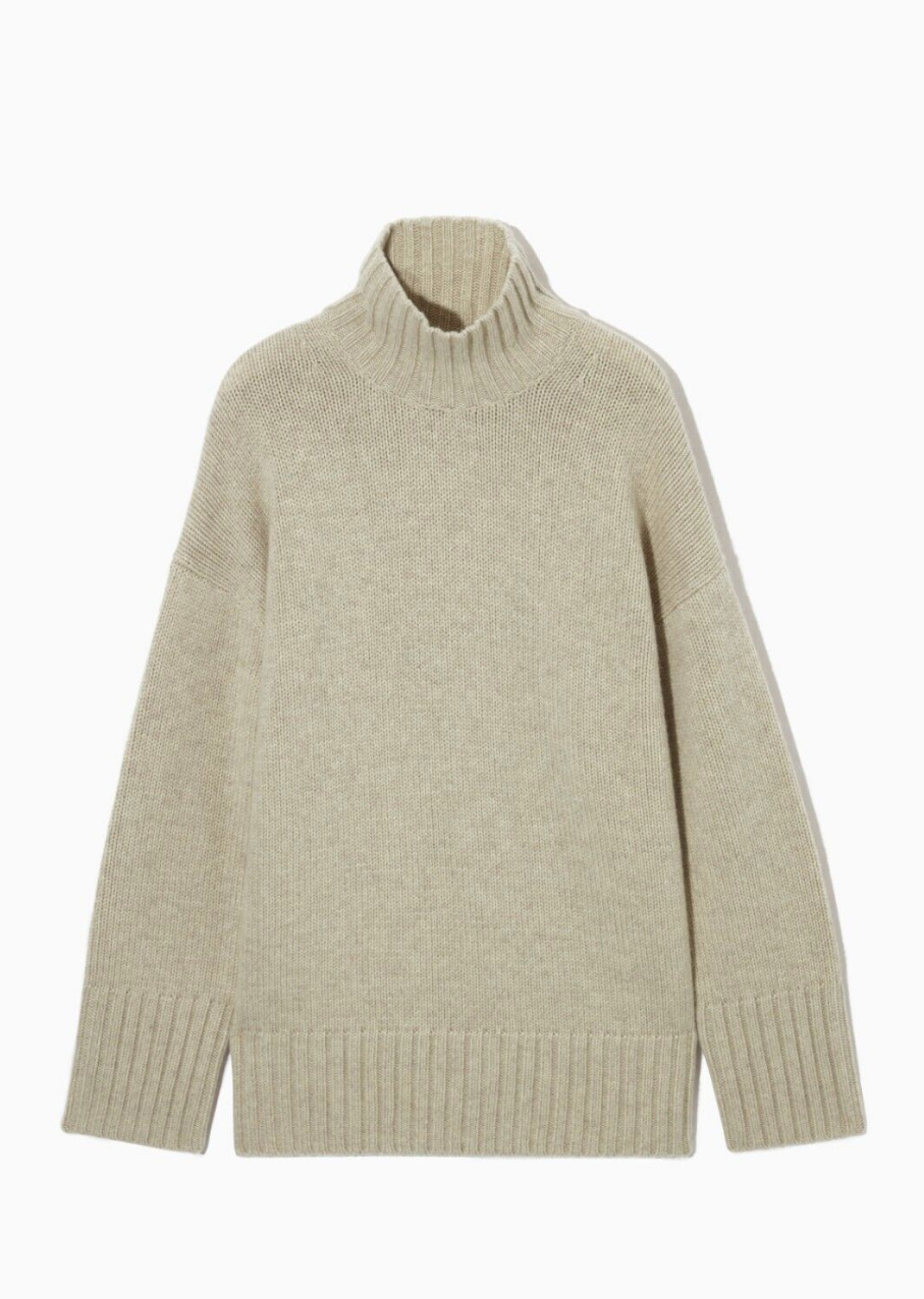 Erin Lichy's Beige Knit Turtleneck Sweater