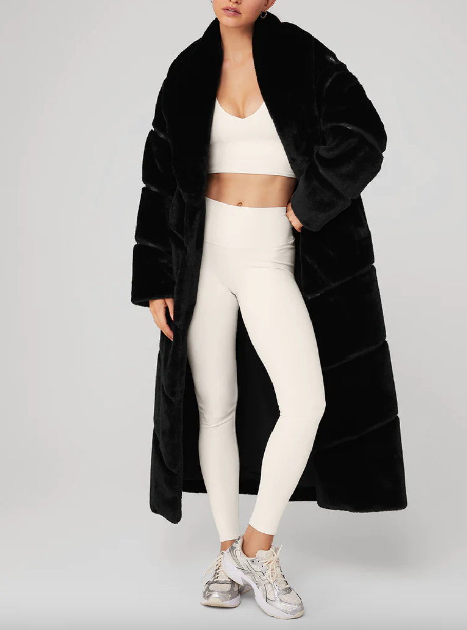 Heather Dubrow's Black Fur Coat