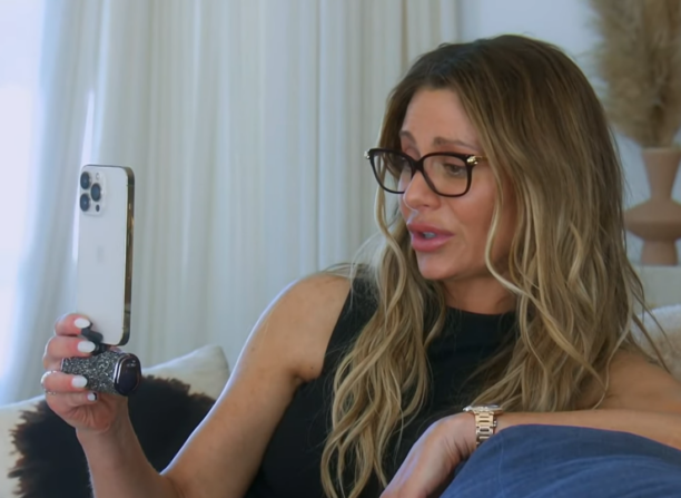 Dorit Kemsley's Black and Gold Reading Glasses