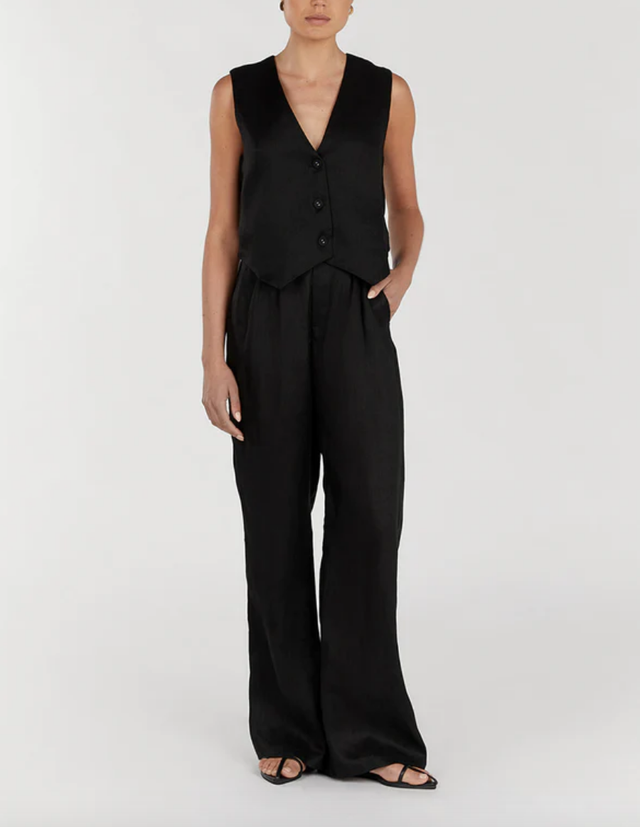 Paige DeSorbo's Black Linen Vest and Pants Set